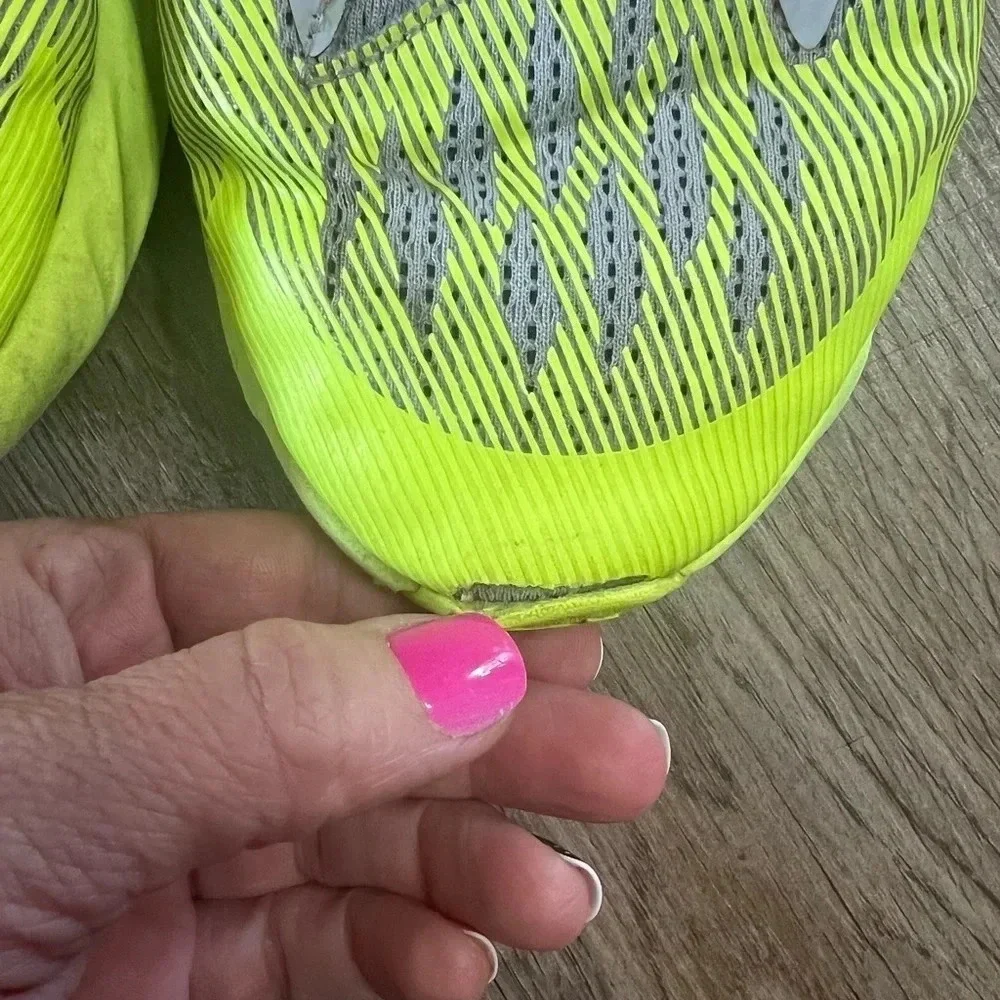 Under Armour • Scramjet 3 • Boy’s Shoes - Picture 2 of 14